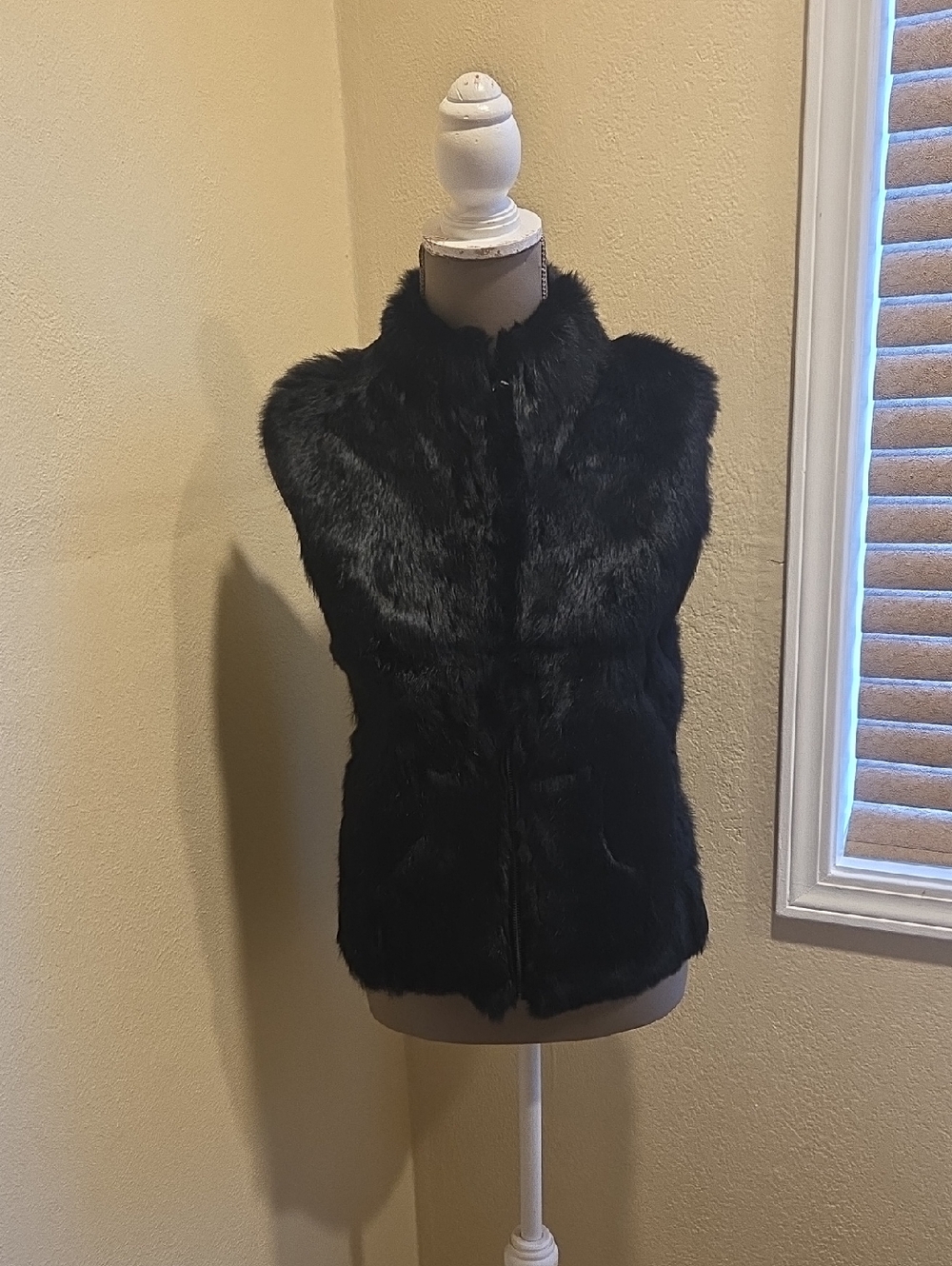 Women's Black Rabbit Fur Vest - Sleek Layering Piece